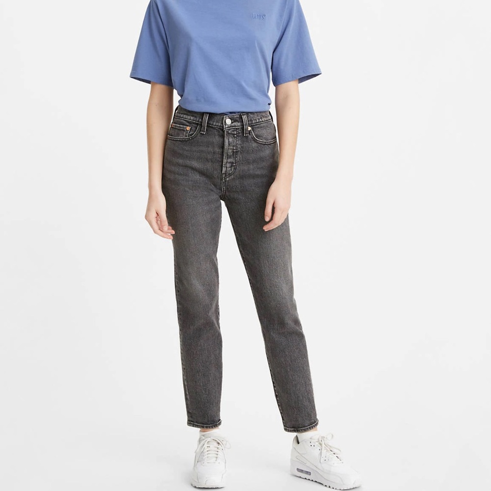 Levi’s Wedgie Icon Jeans